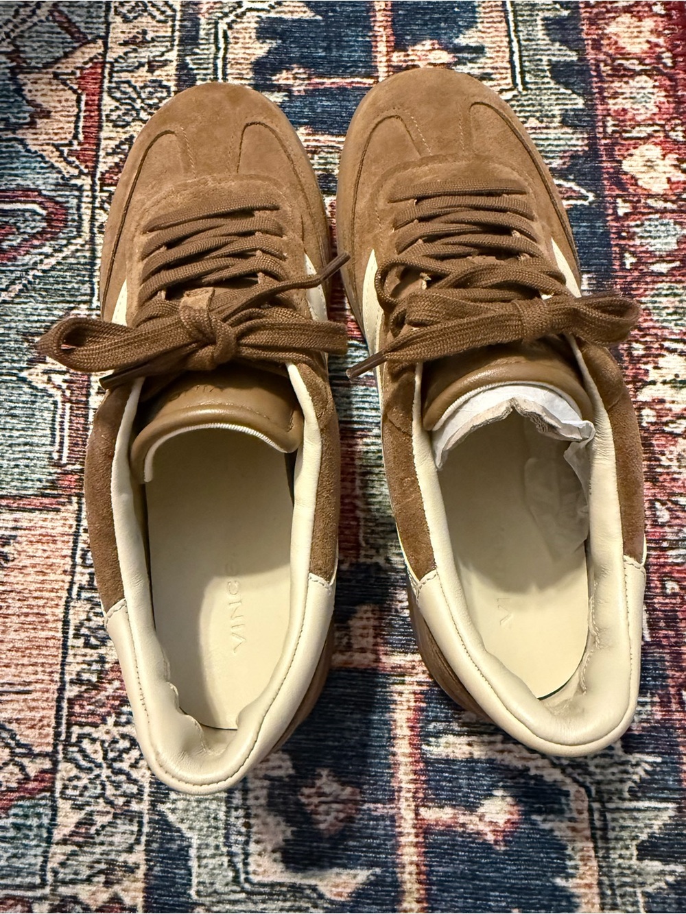 Vince Oasis Sneakers - Picture 4 of 8